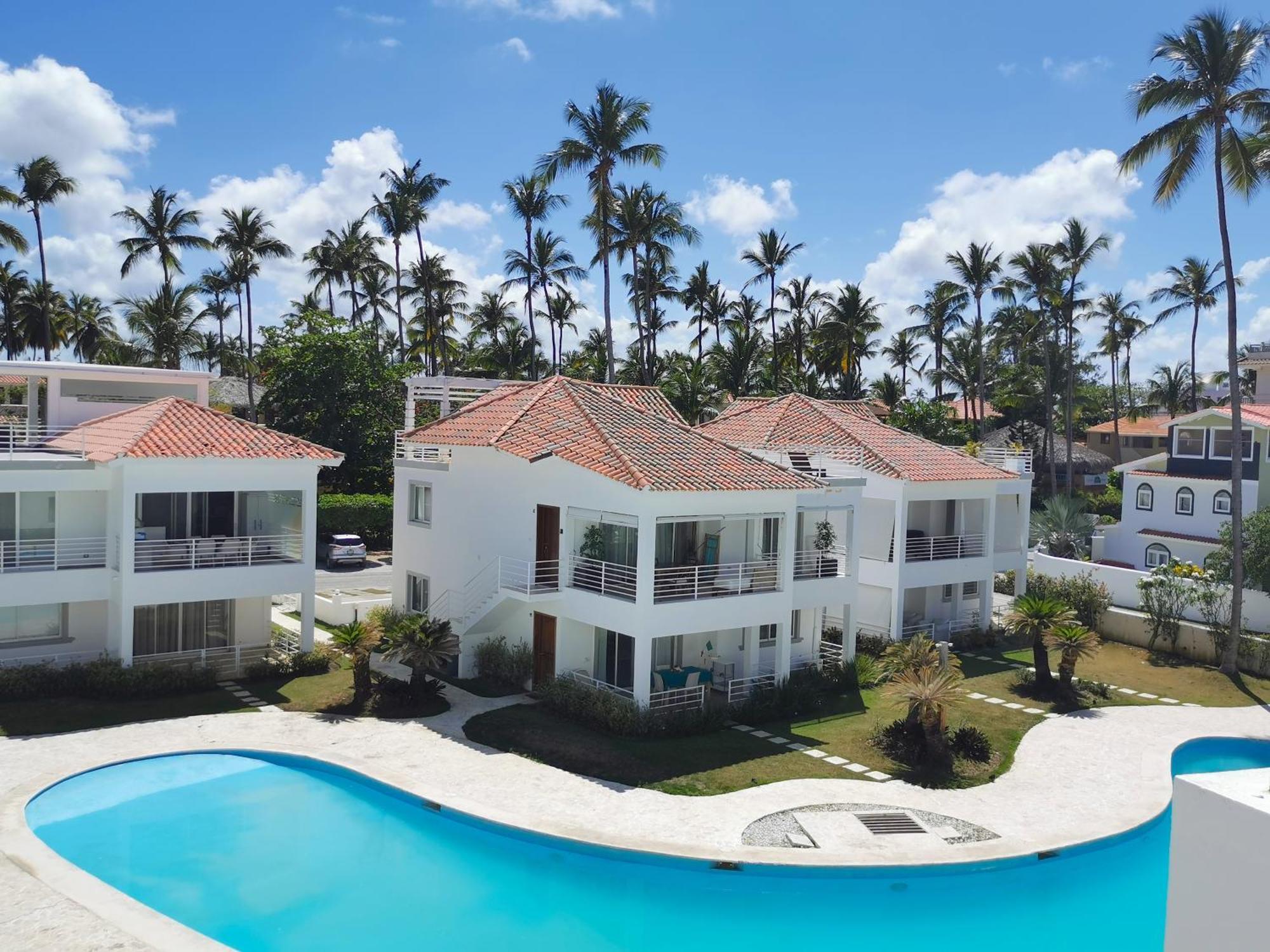 Deluxe Villas Los Corales Beach & Spa - Best Price For Vacation Rental Punta Cana Exterior photo