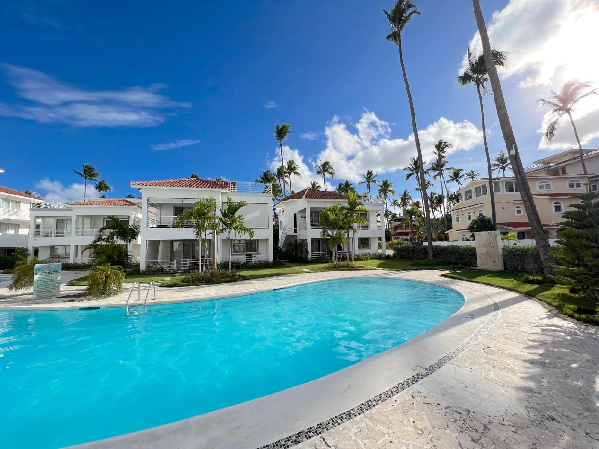 Deluxe Villas Los Corales Beach & Spa - Best Price For Vacation Rental Punta Cana Exterior photo