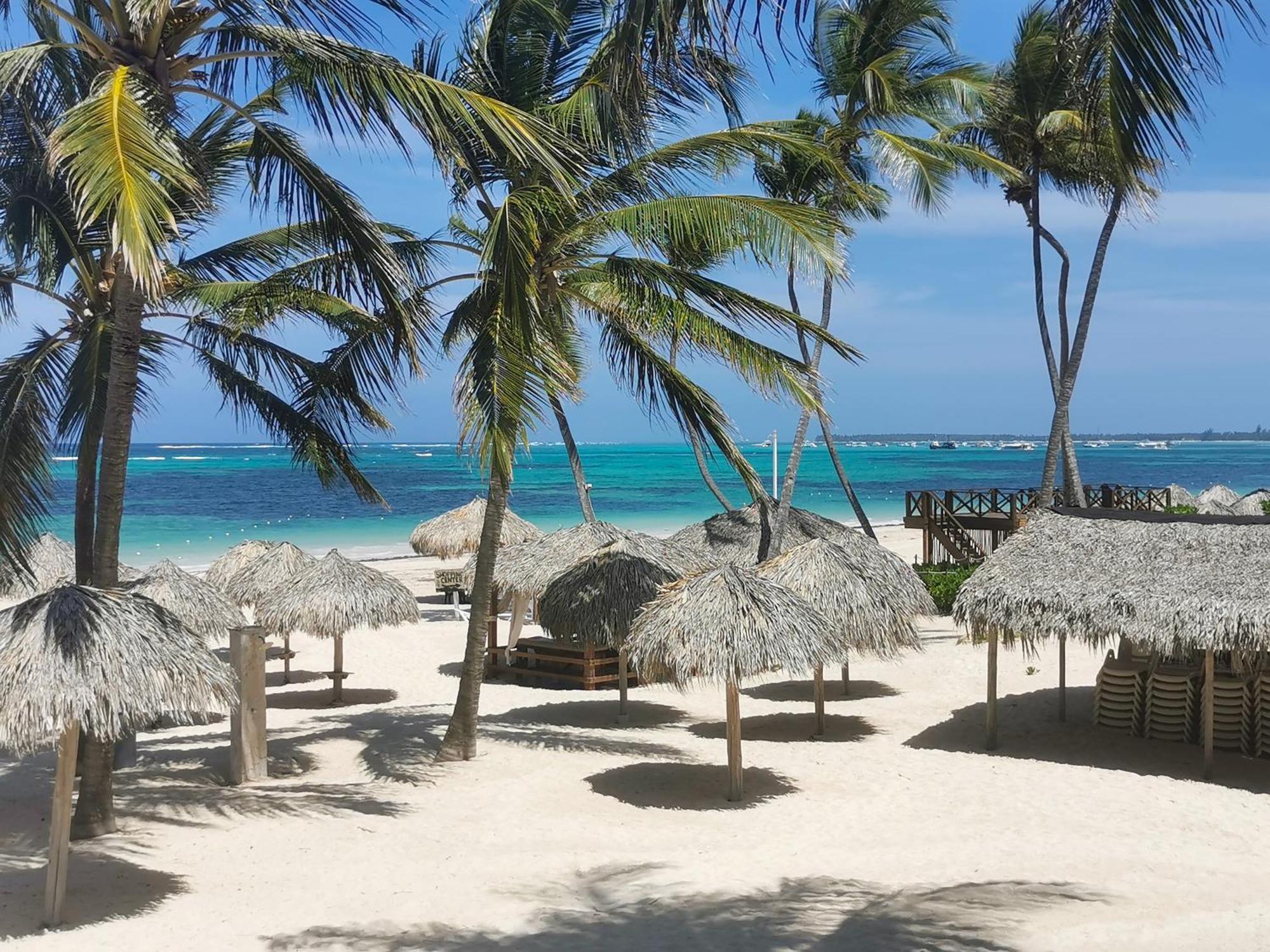 Deluxe Villas Los Corales Beach & Spa - Best Price For Vacation Rental Punta Cana Exterior photo