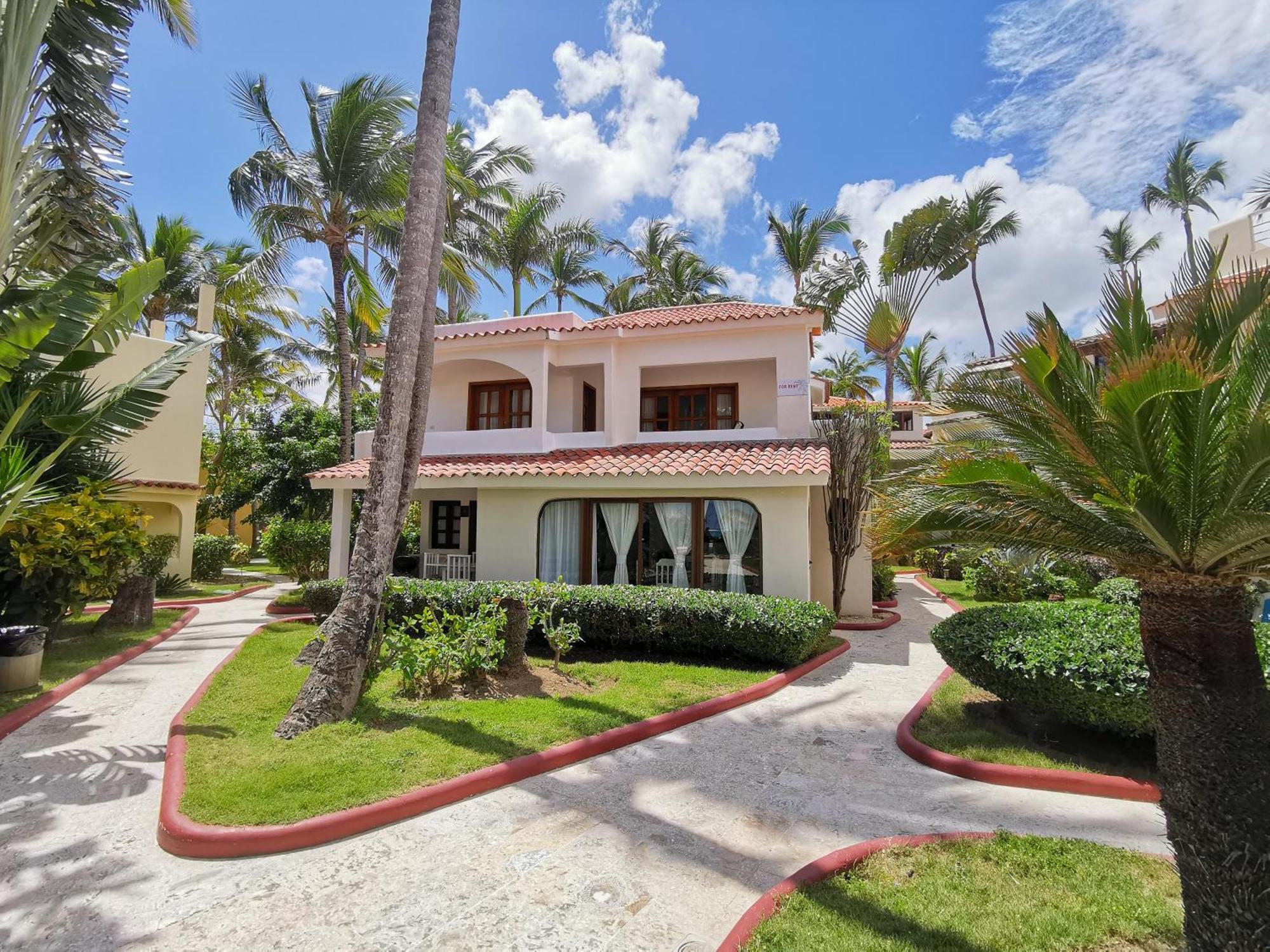 Deluxe Villas Los Corales Beach & Spa - Best Price For Vacation Rental Punta Cana Exterior photo